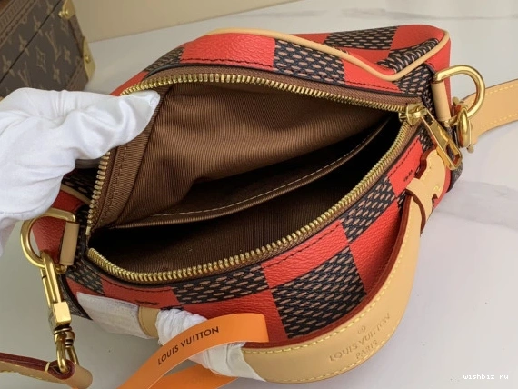 WIS VUITTON LOUIS Messenger-24*24*8CM Chess 0213